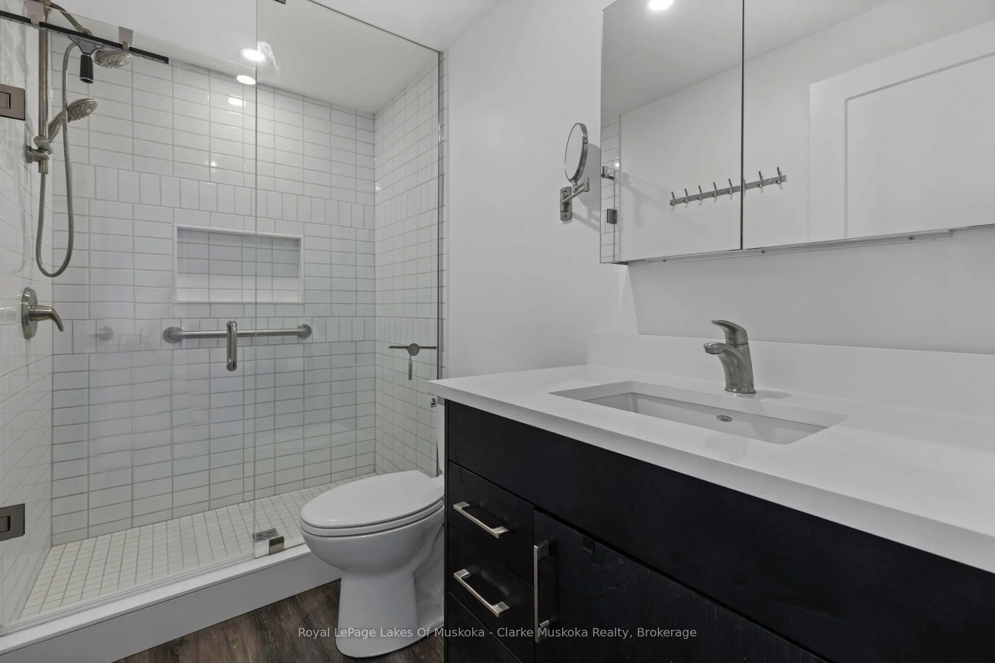 1044 Youngs Rd Unit #3 Road