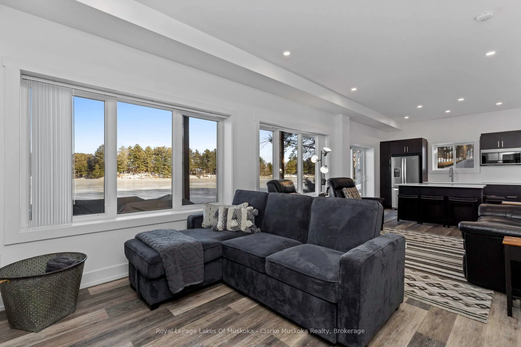 1044 Youngs Rd Unit #3 Road
