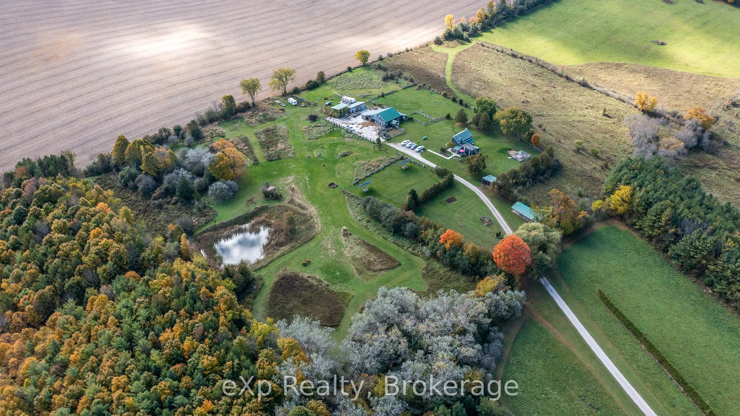 084672 Sideroad 6