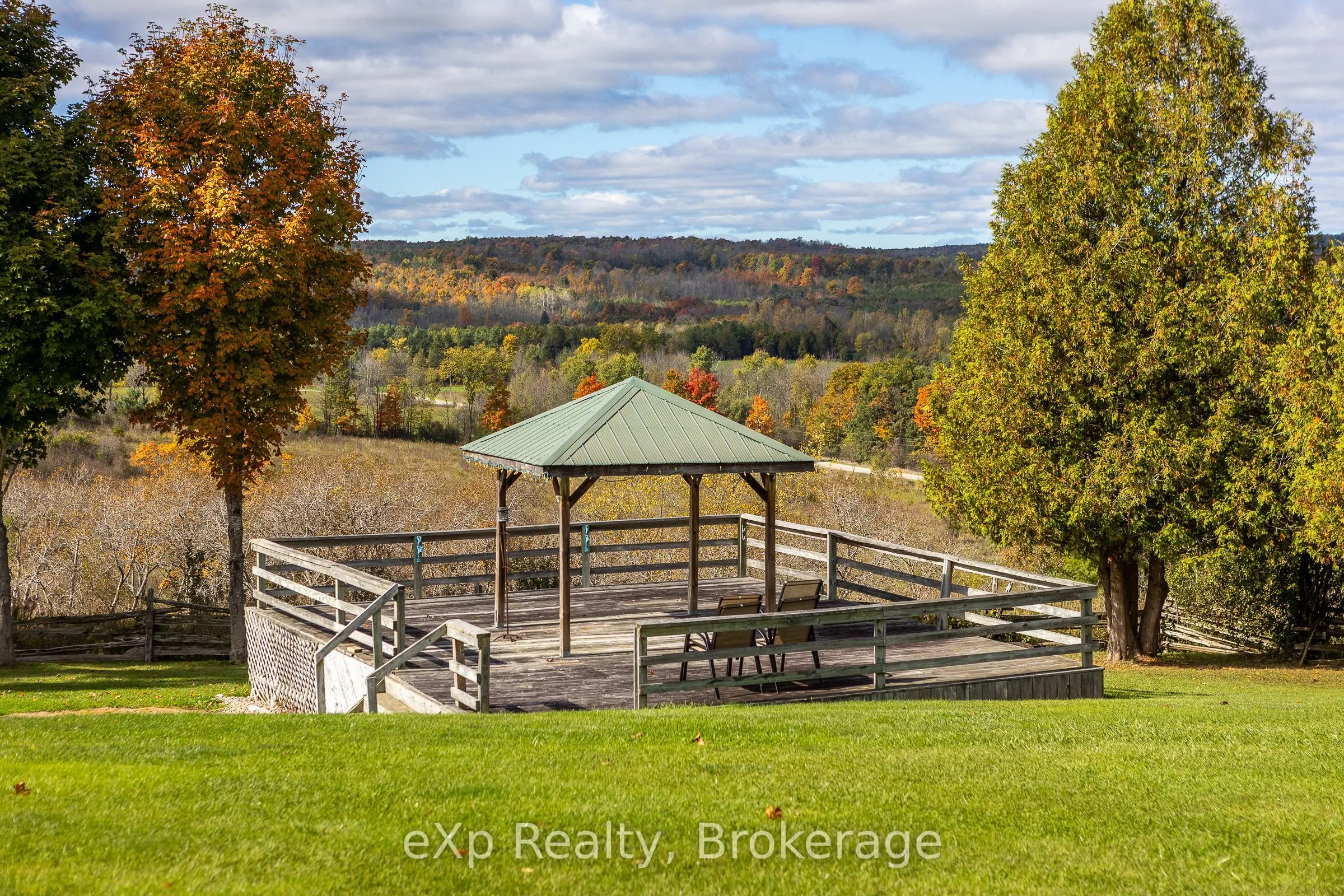 084672 Sideroad 6