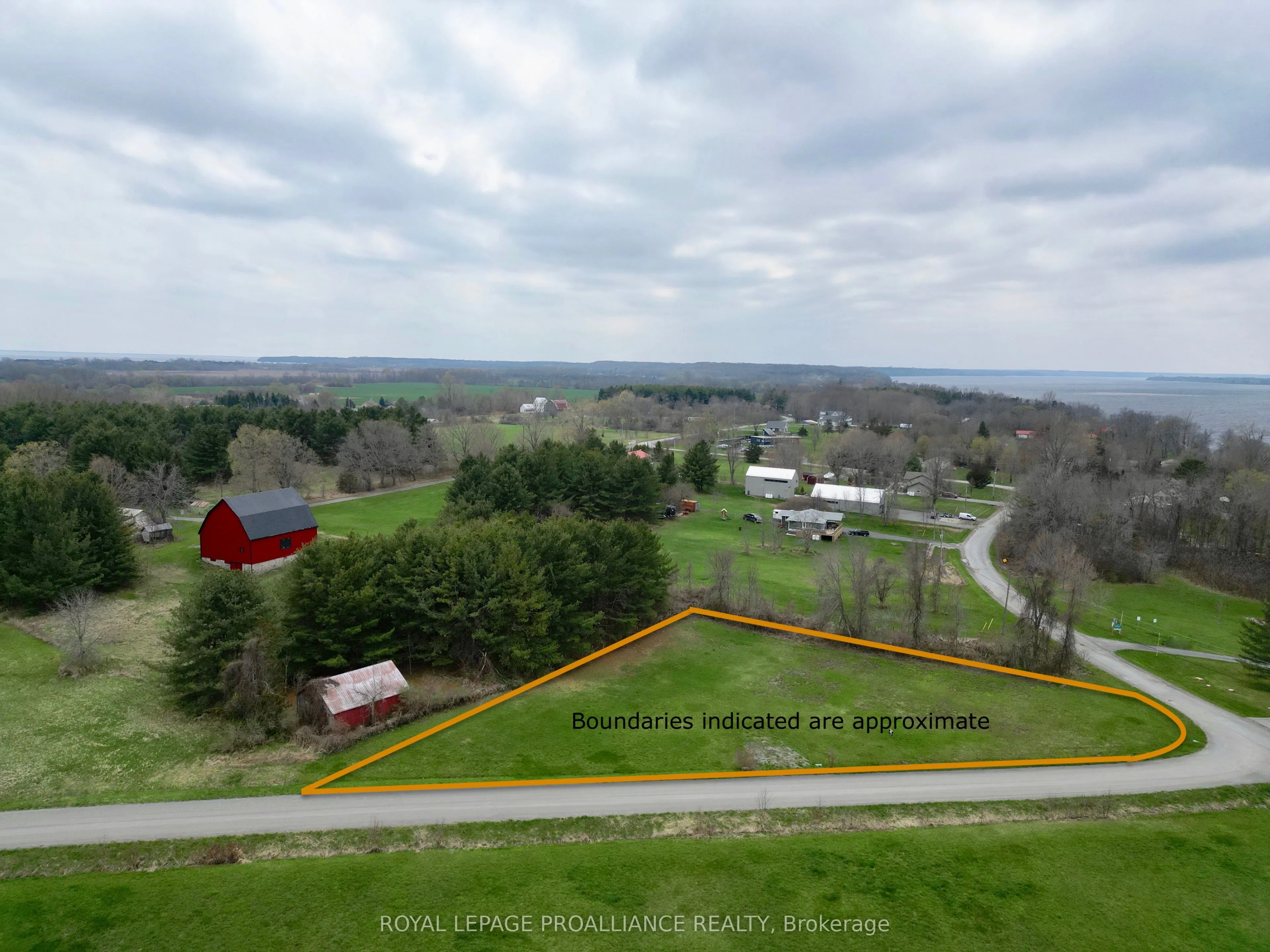 489 Prinyers Cove Crescent