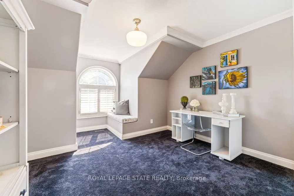 1467 Book Road W