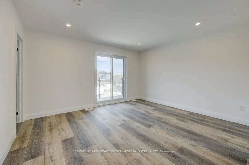 573 Guelph Street