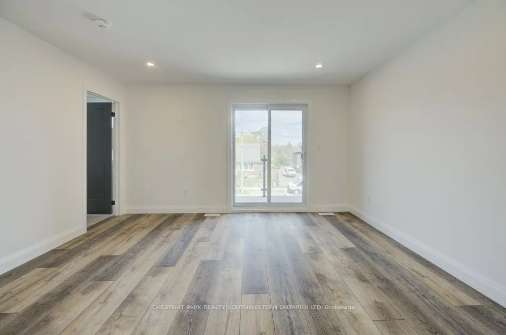 573 Guelph Street
