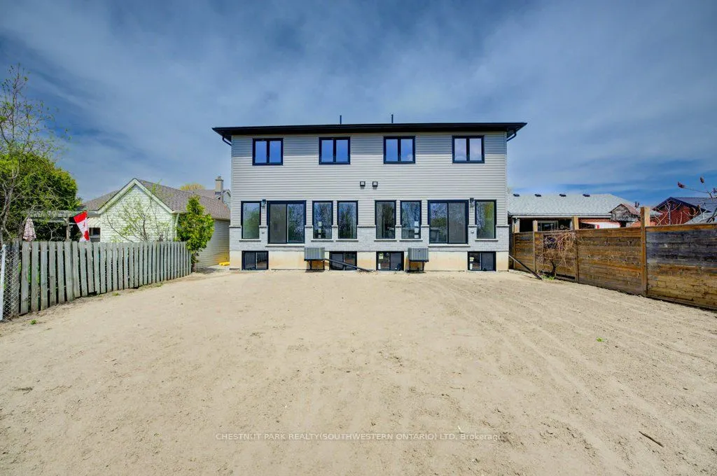 573 Guelph Street