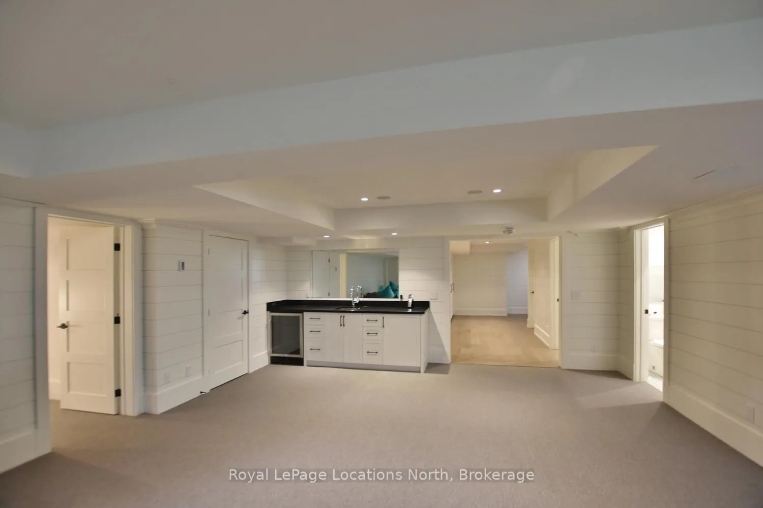 277 JOZO WEIDER Boulevard #902