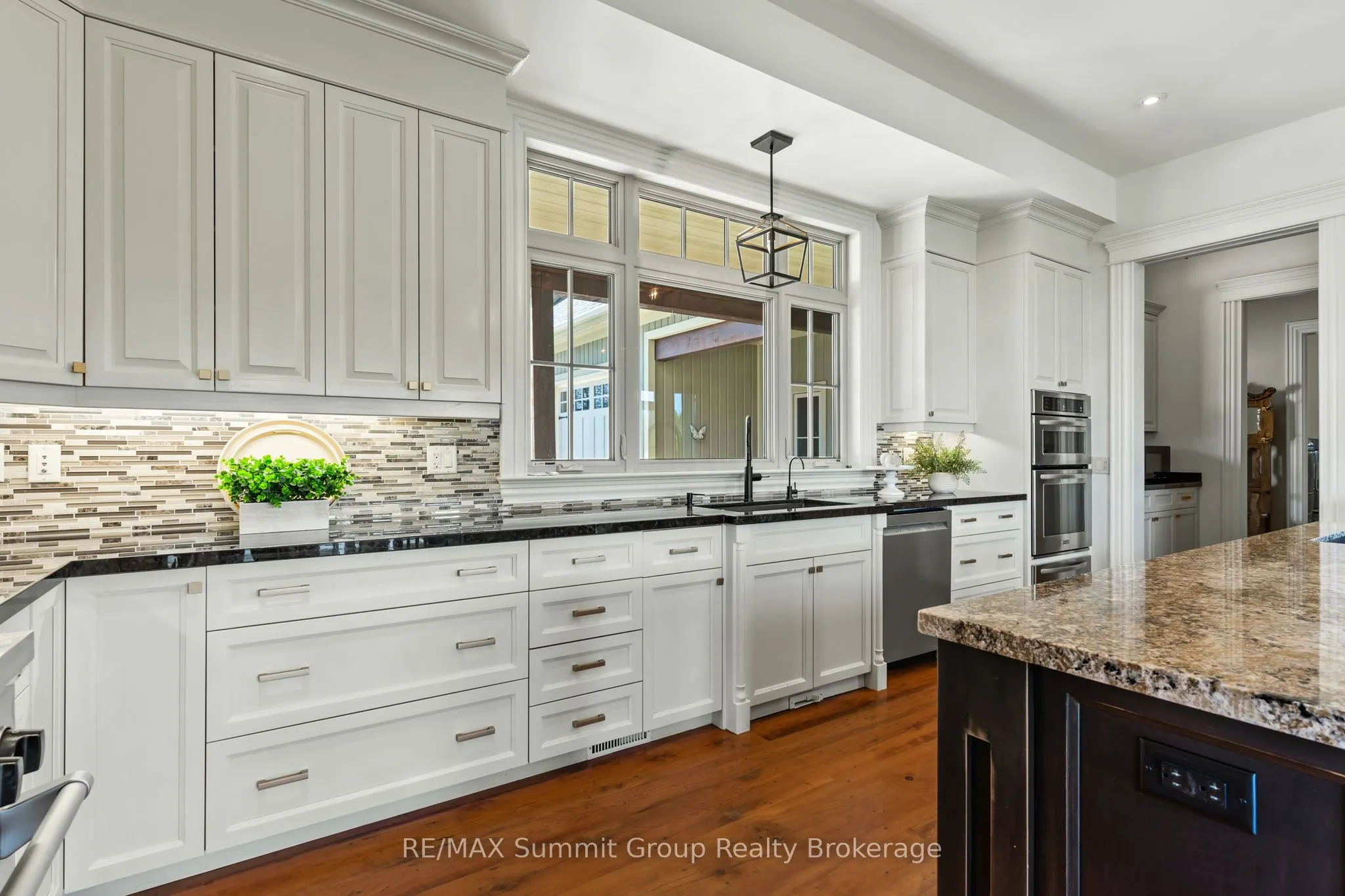 194109 GREY ROAD 13