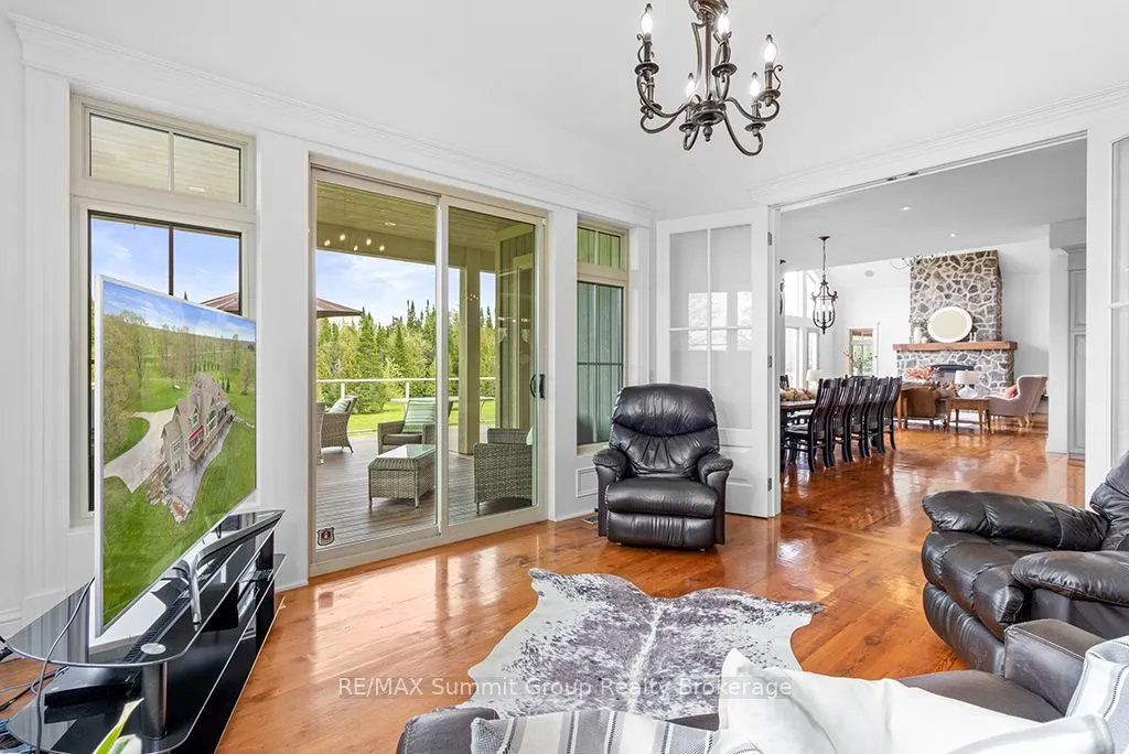 194109 GREY ROAD 13