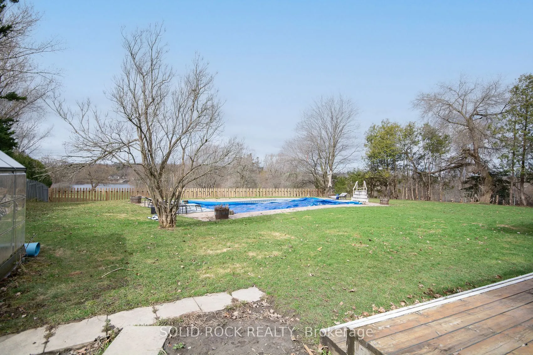 724 River Road