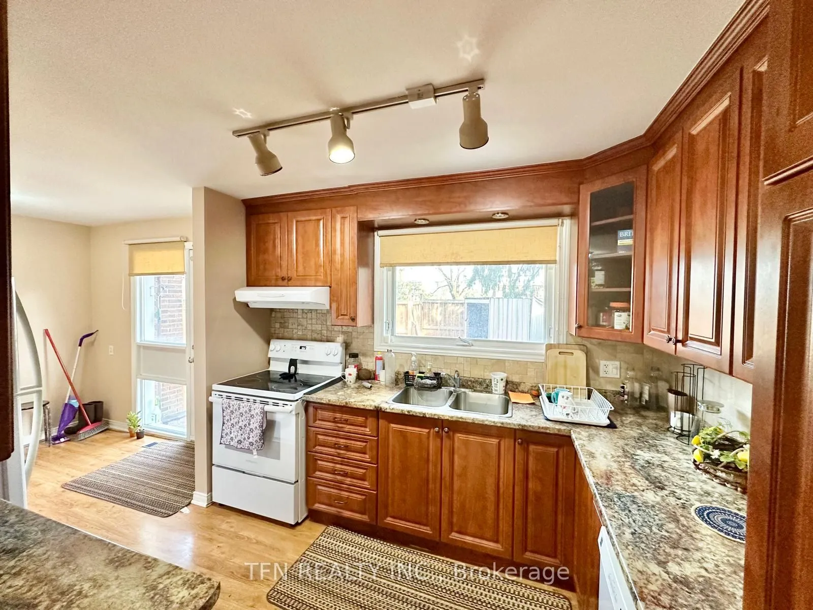 2111 Montreal Road #76