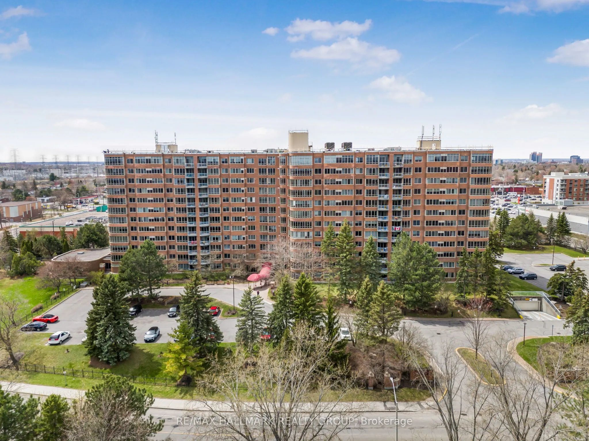 100 GRANT CARMAN Drive, #1109