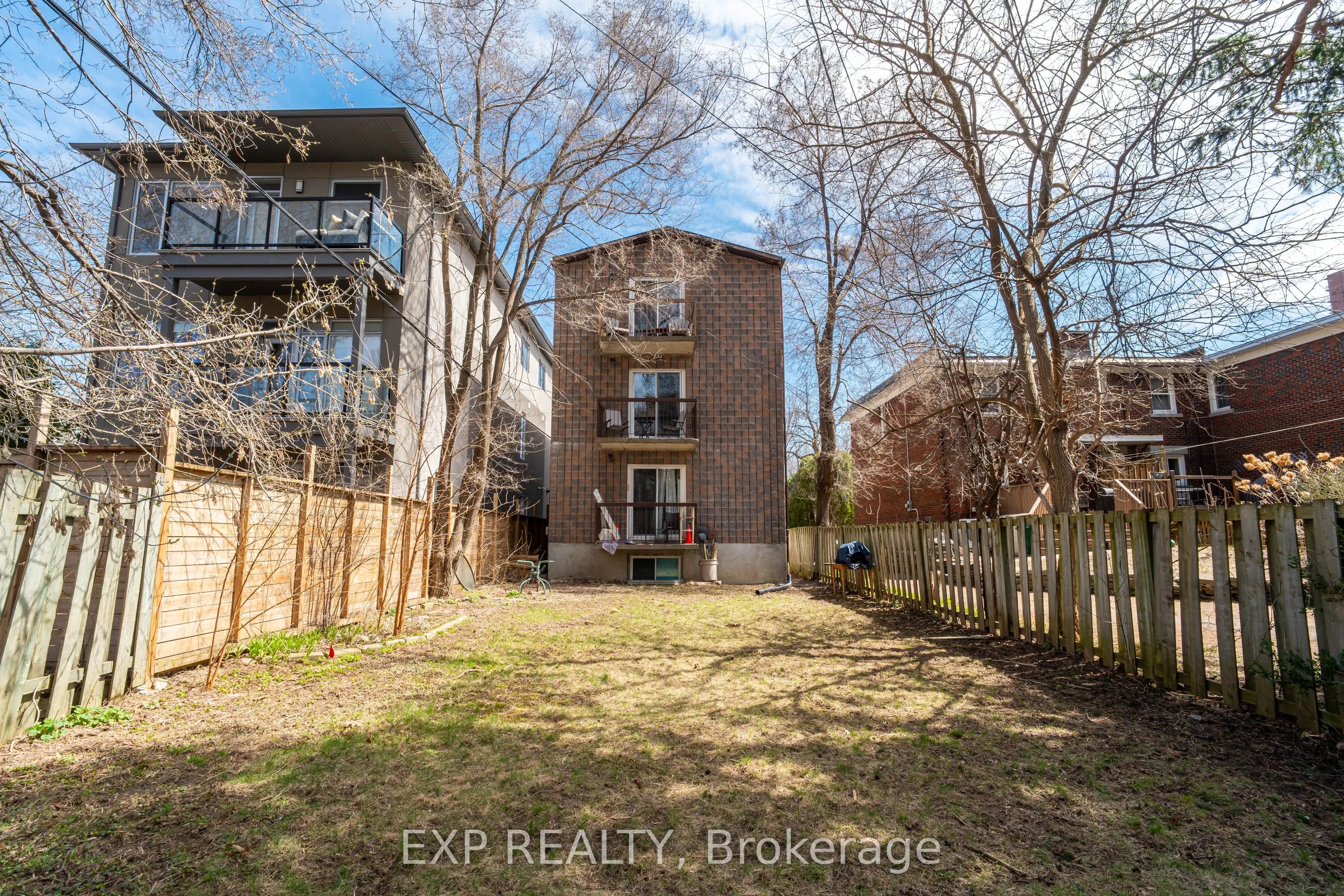 244 Westhaven Crescent