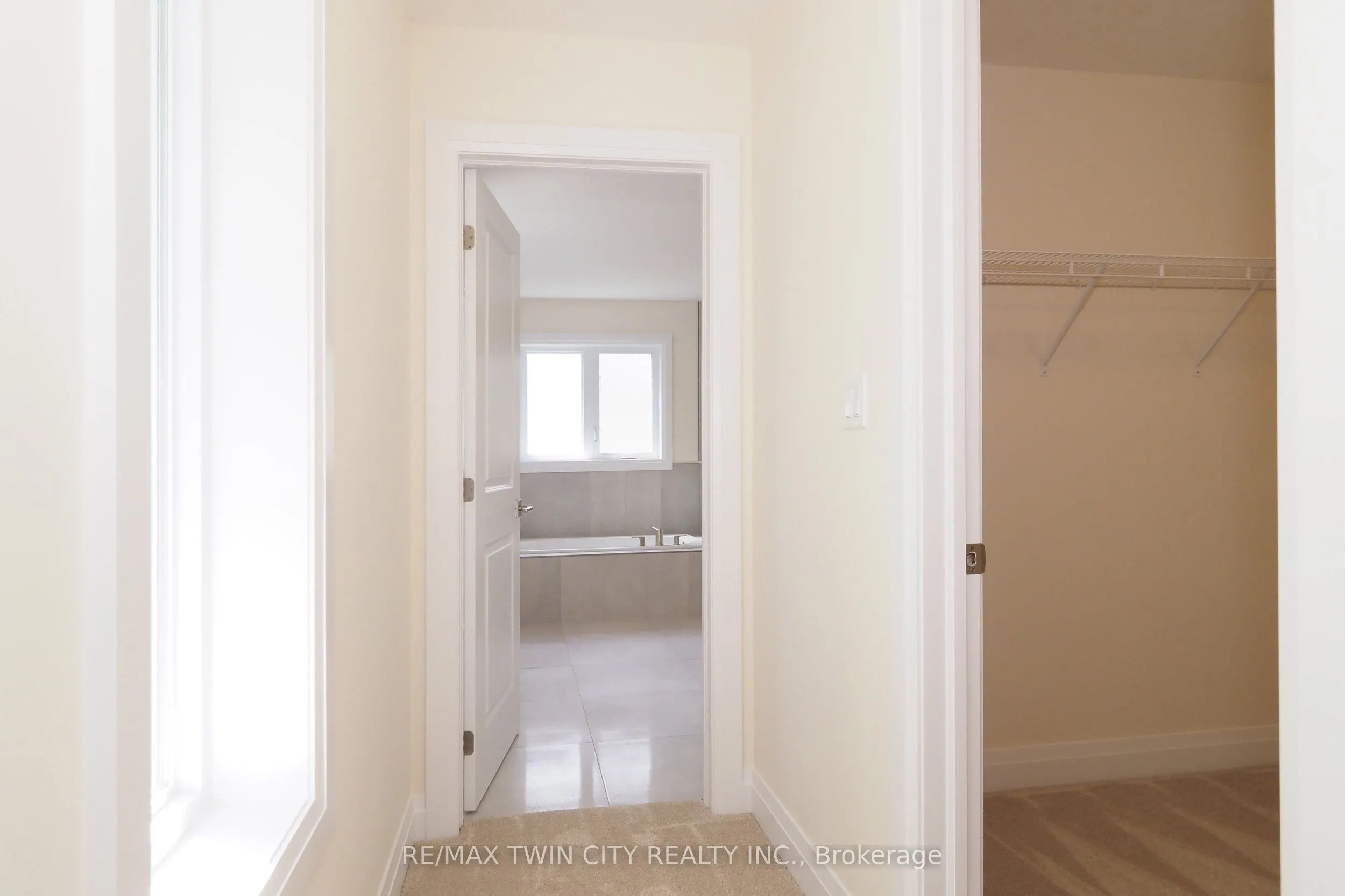 220 JEFFREY Place