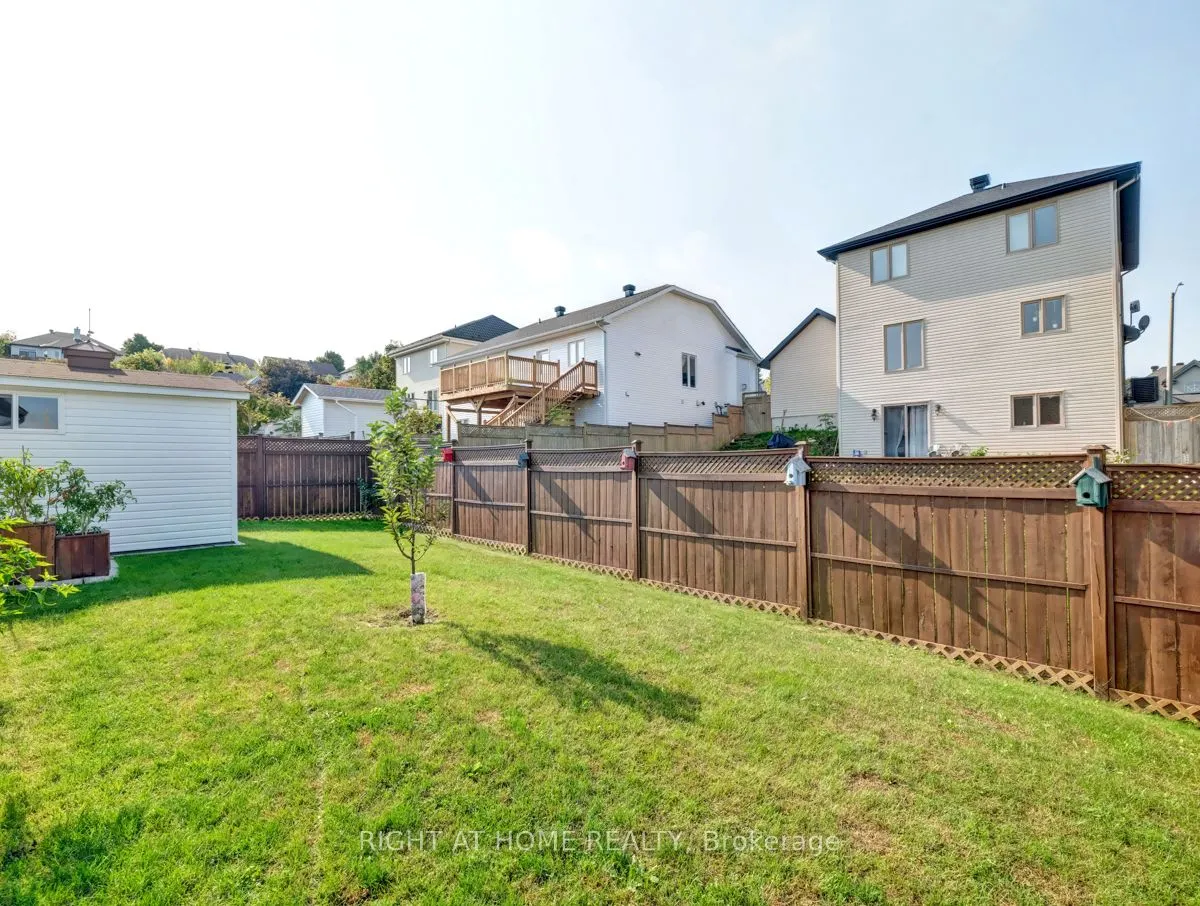 144 Sandra Crescent