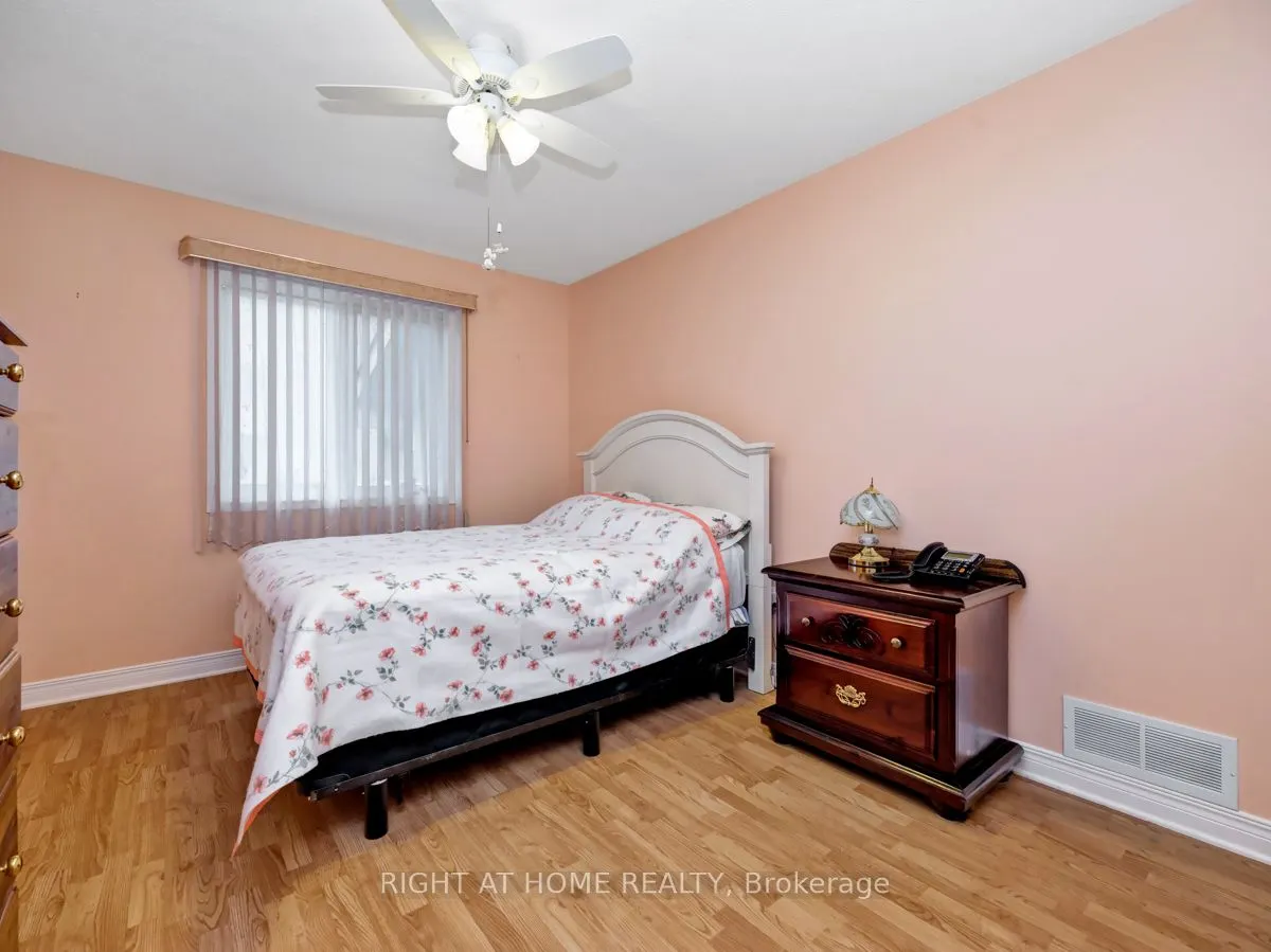 144 Sandra Crescent