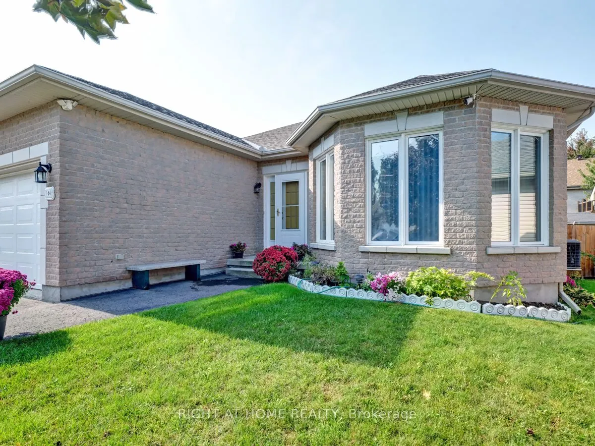 144 Sandra Crescent