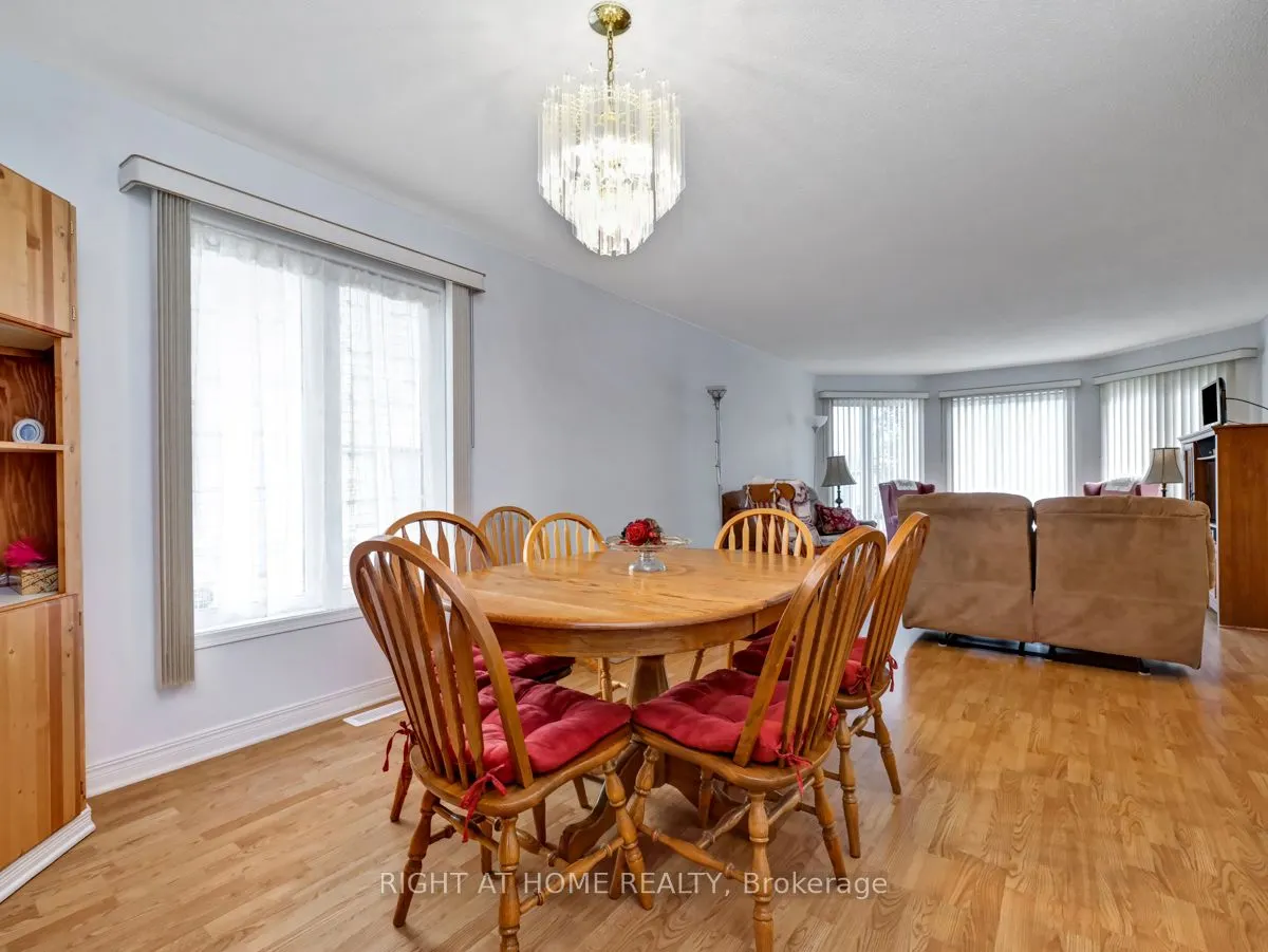 144 Sandra Crescent