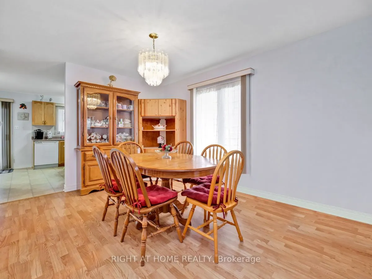 144 Sandra Crescent