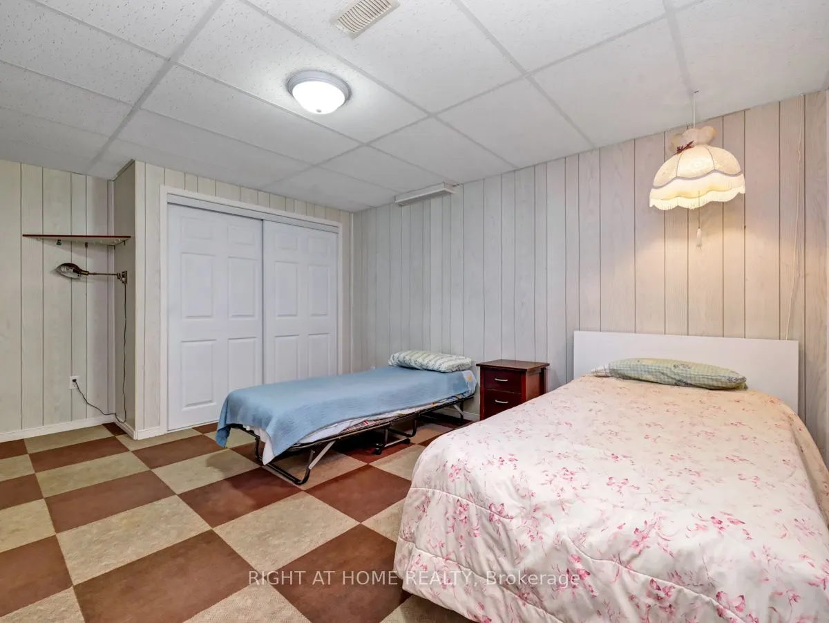 144 Sandra Crescent