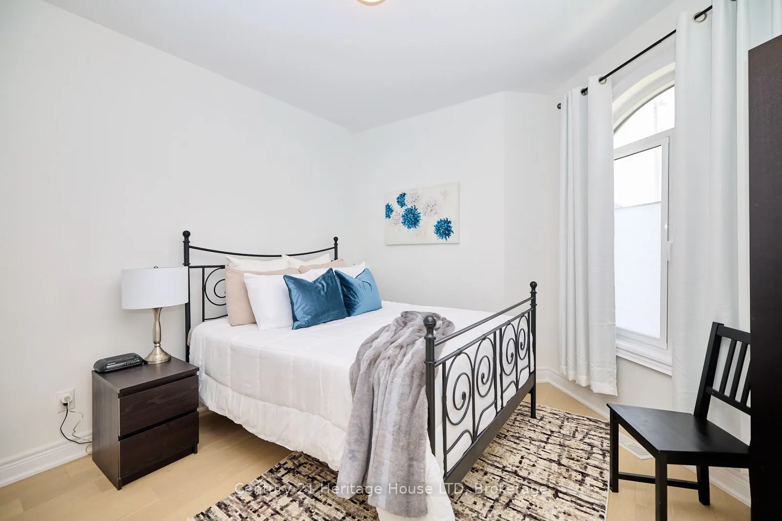 4242 VILLAGE CREEK Drive