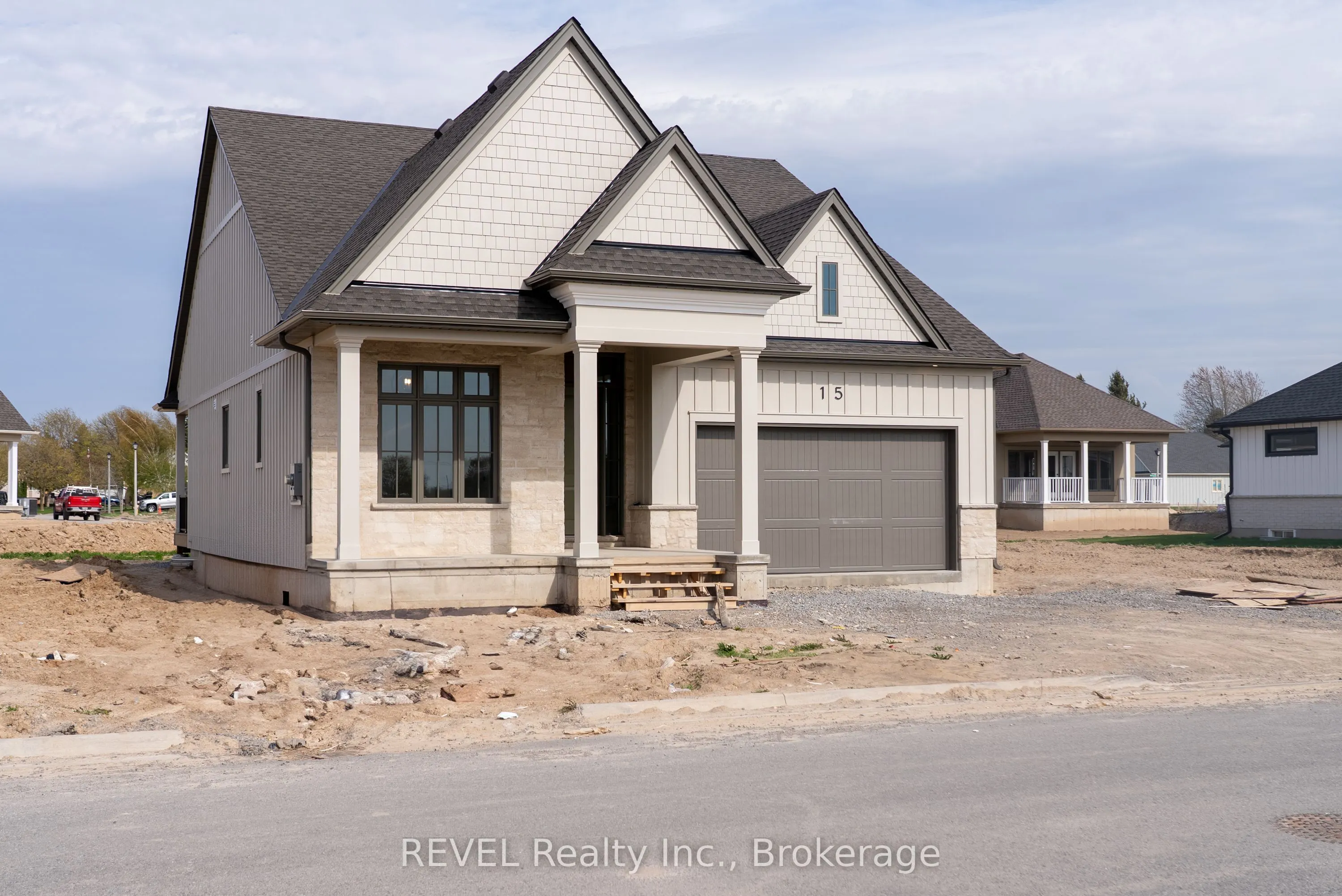 15 Oakley Drive
