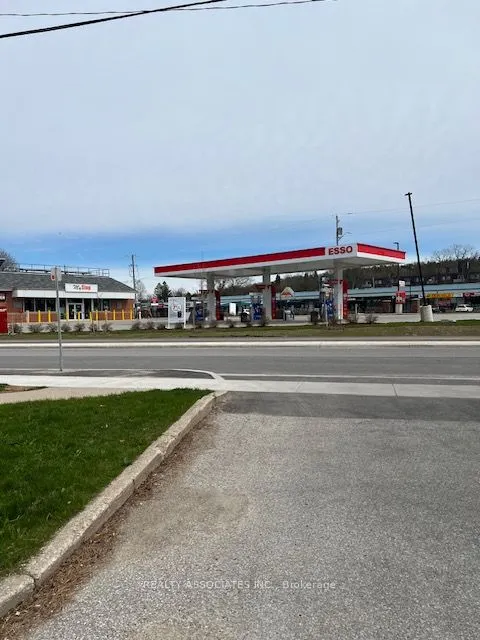 121 Grey Rd 17b