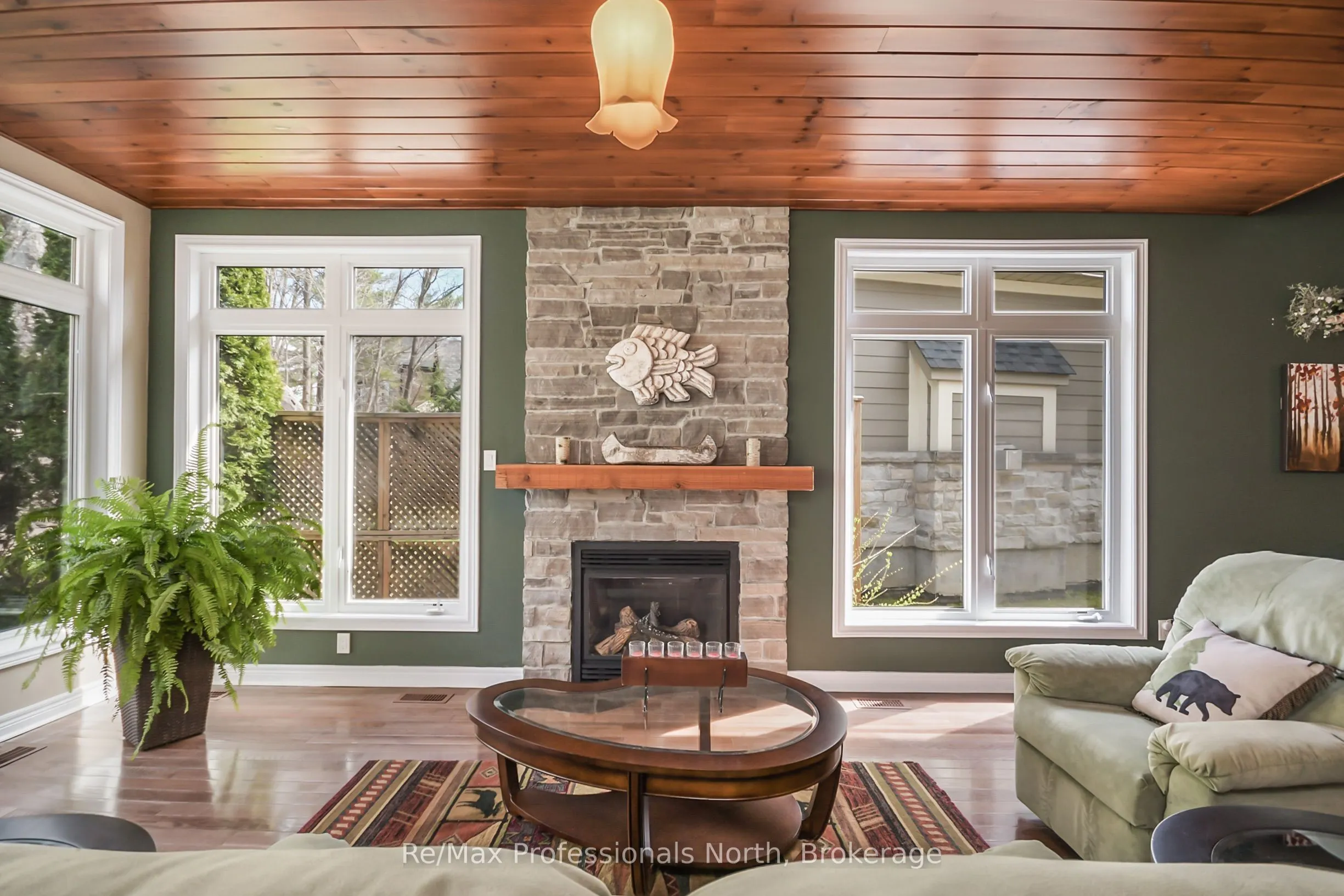 15 MUSKOKA BAY Boulevard