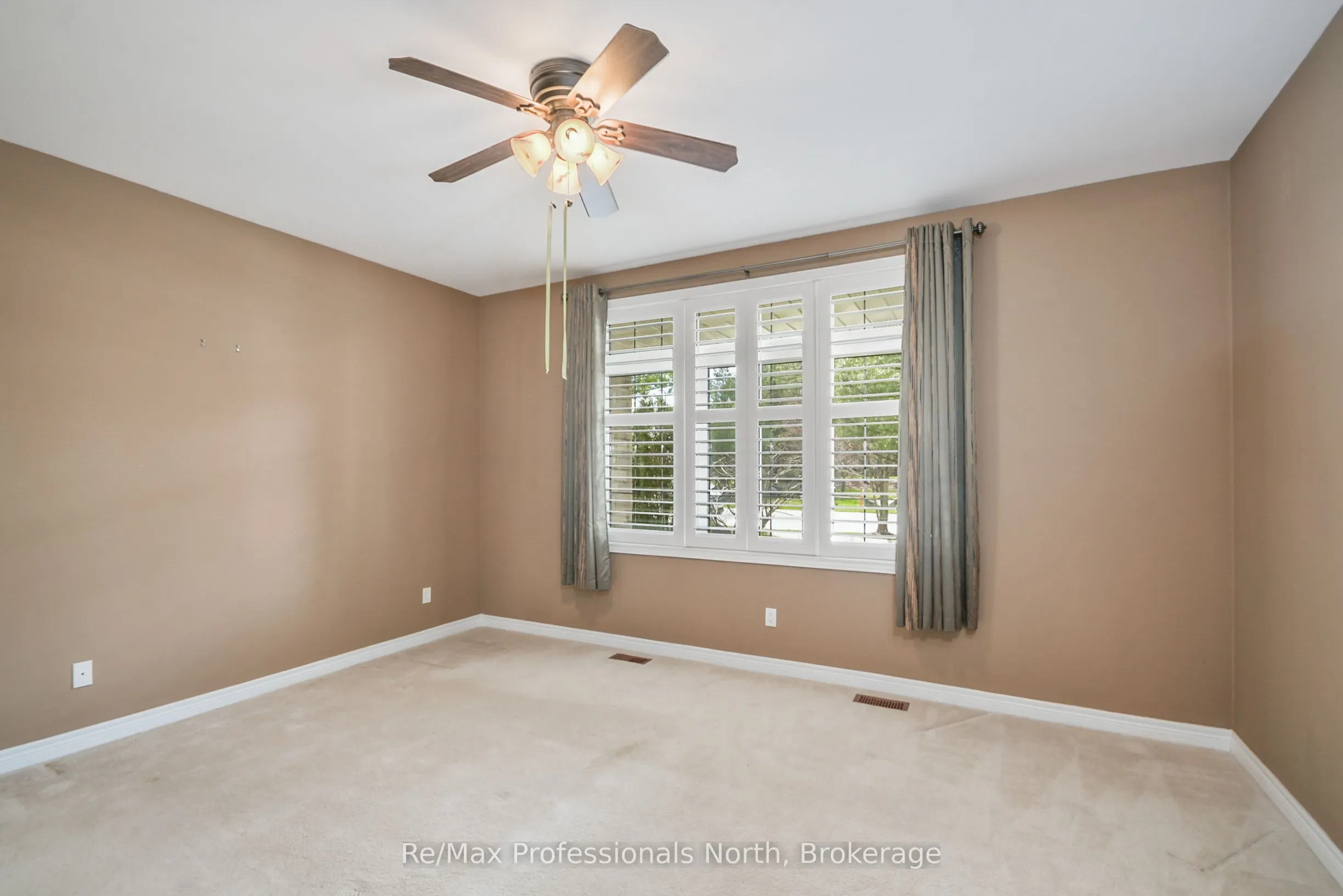 15 MUSKOKA BAY Boulevard