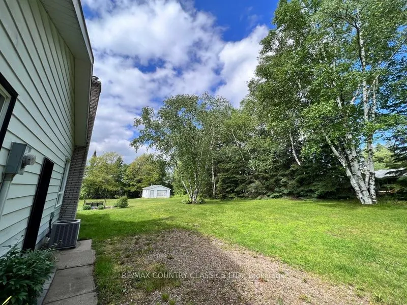 76 York River Drive