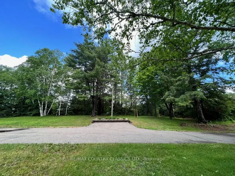 76 York River Drive