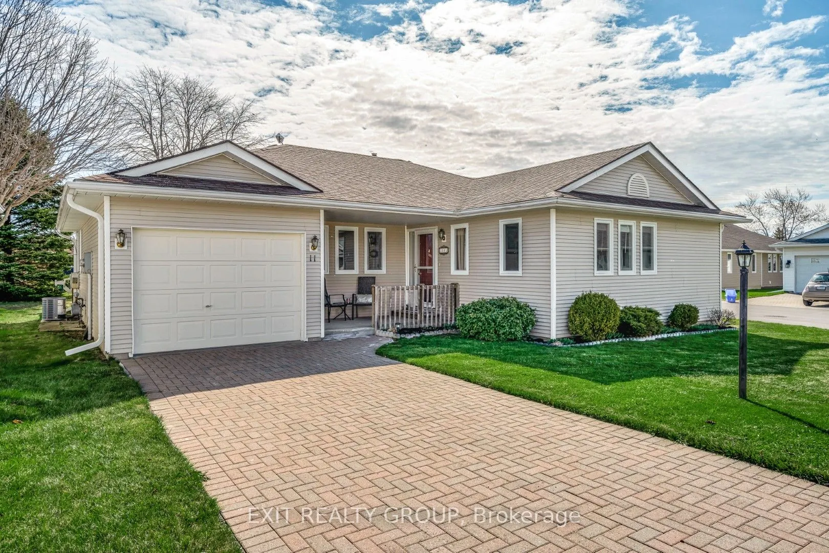 11 Monroe Court