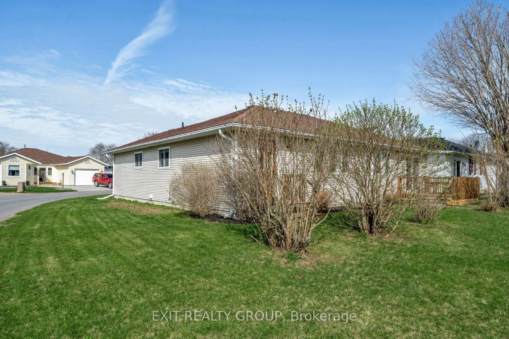 11 Monroe Court