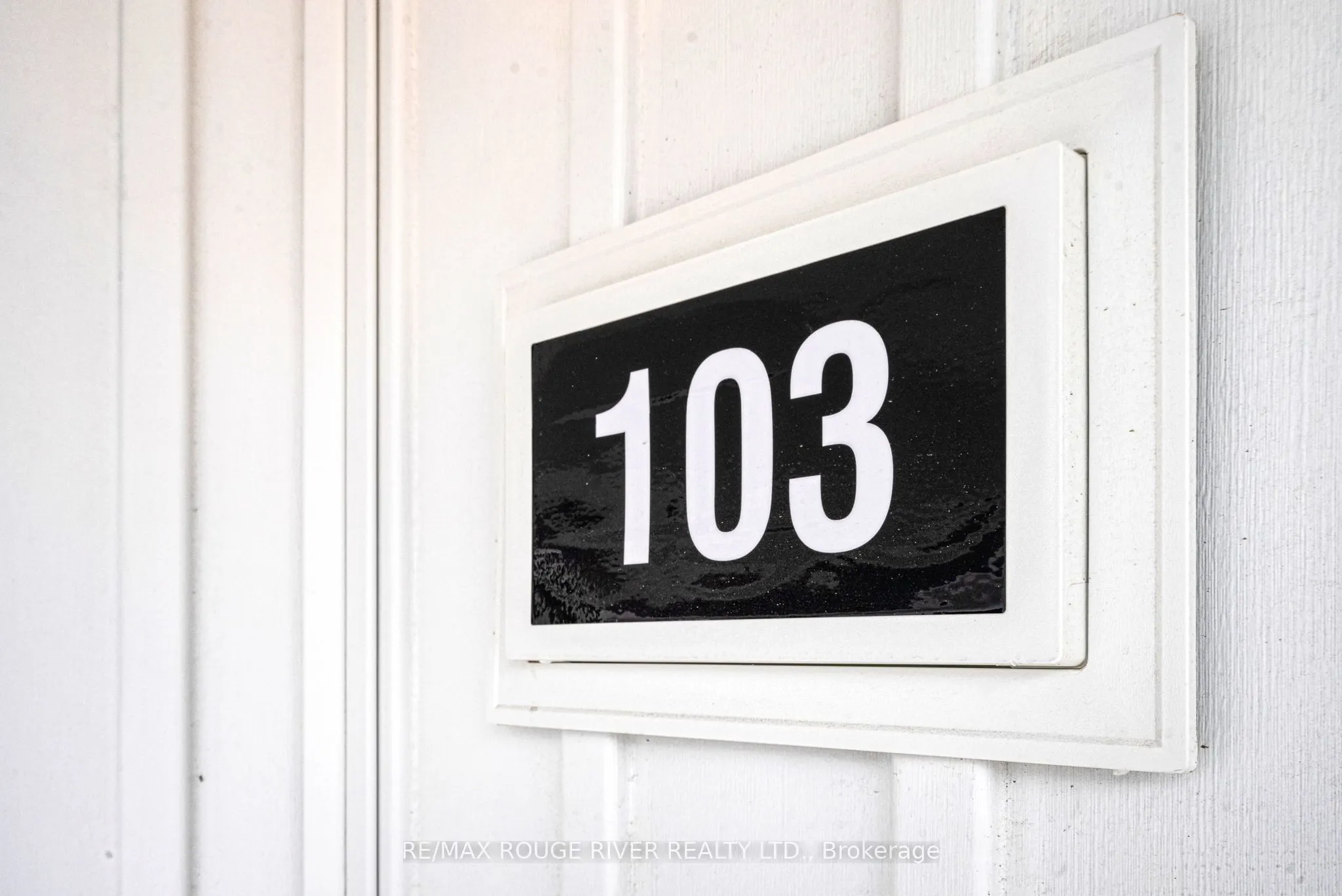 14 MEADOWCREEK Drive, #103