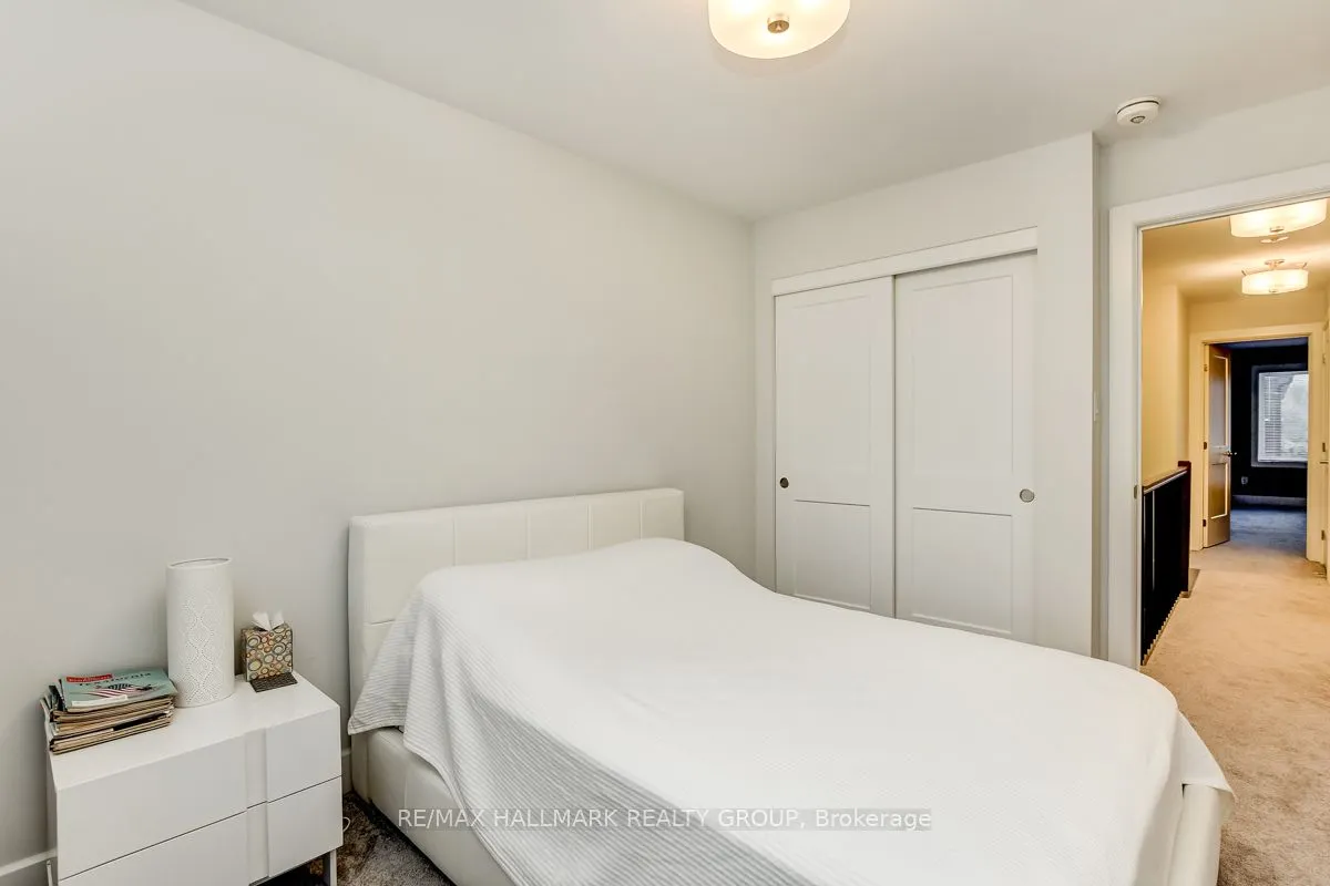 1006 Shefford Road