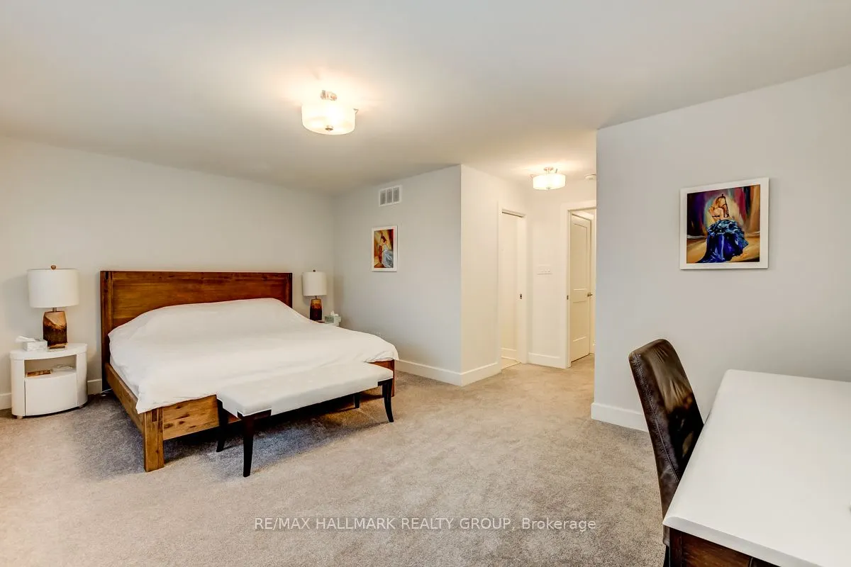 1006 Shefford Road