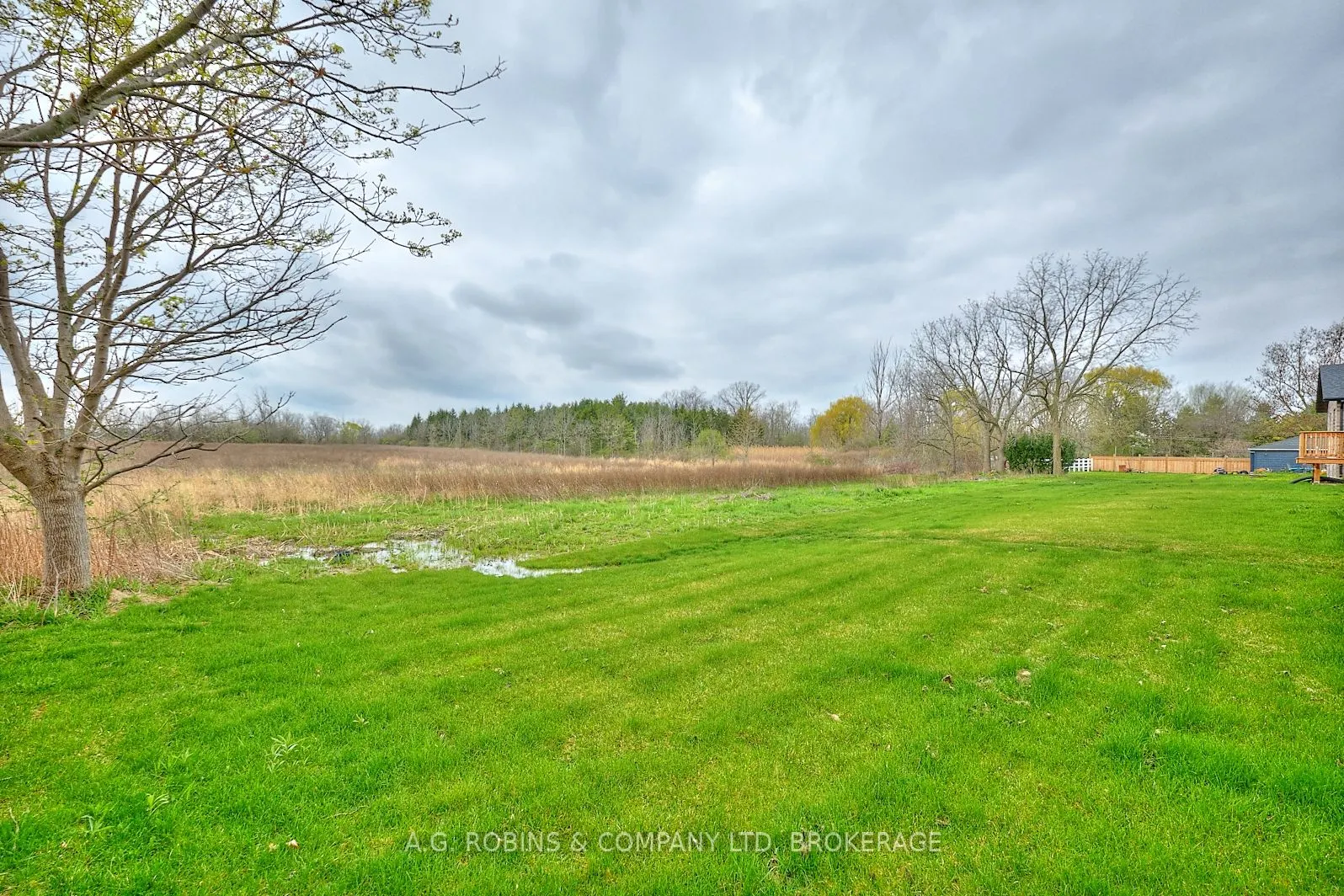 4112 Fly Road
