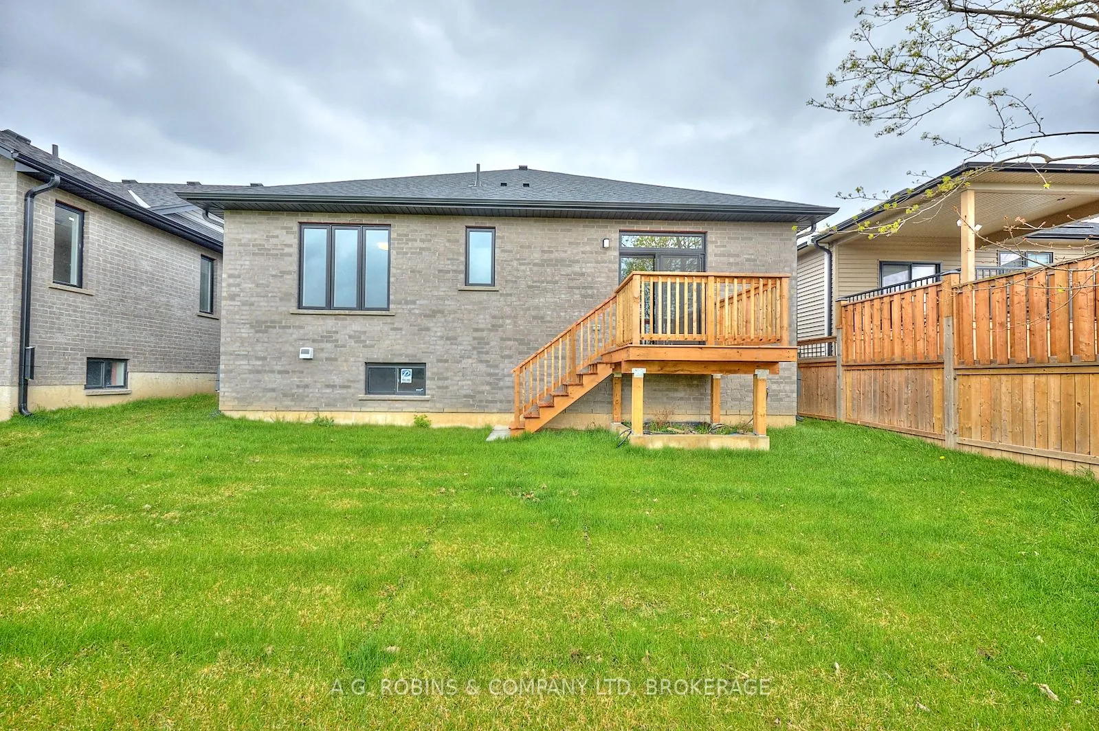 4112 Fly Road
