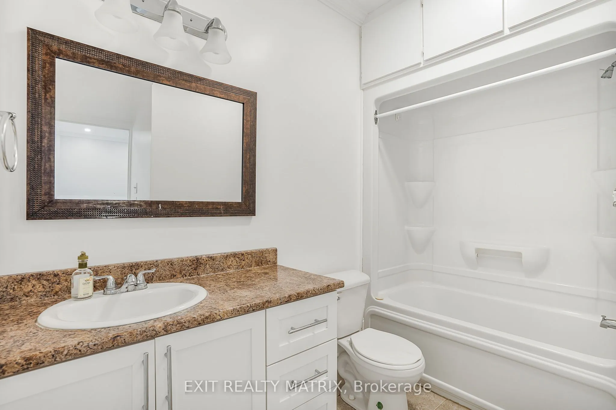 926 Lansdowne Street, #8