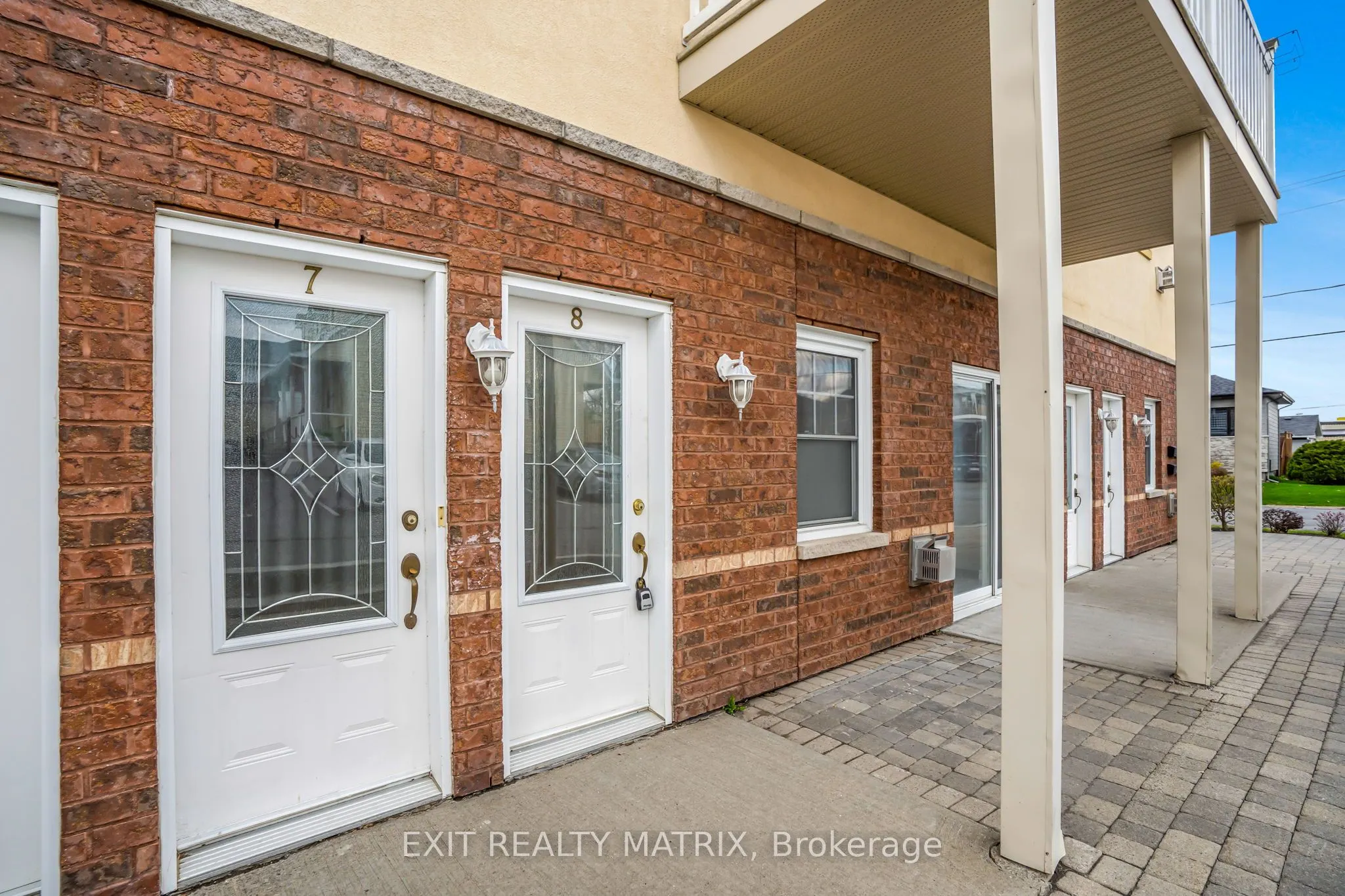926 Lansdowne Street, #8