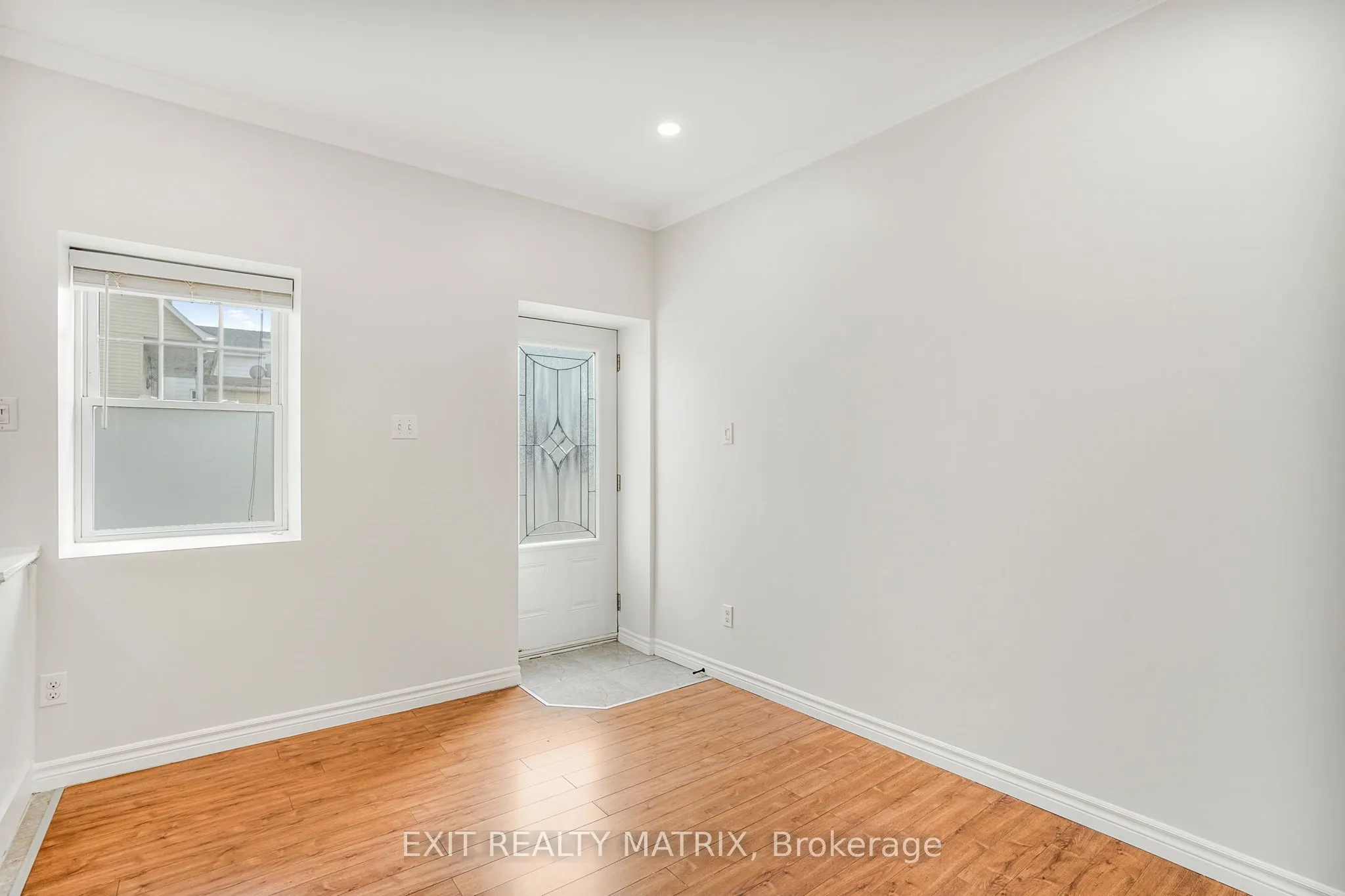 926 Lansdowne Street, #8