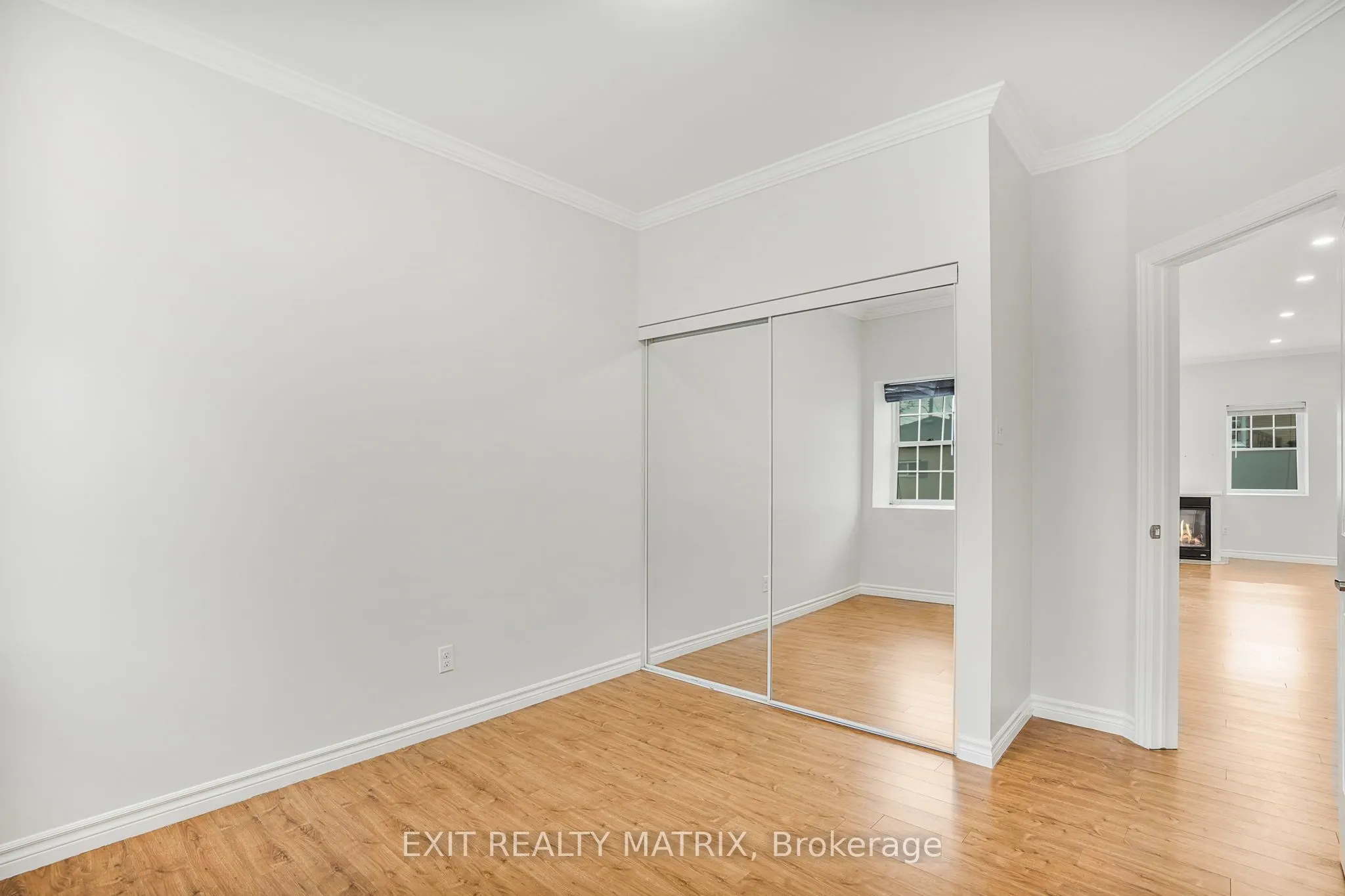 926 Lansdowne Street, #8