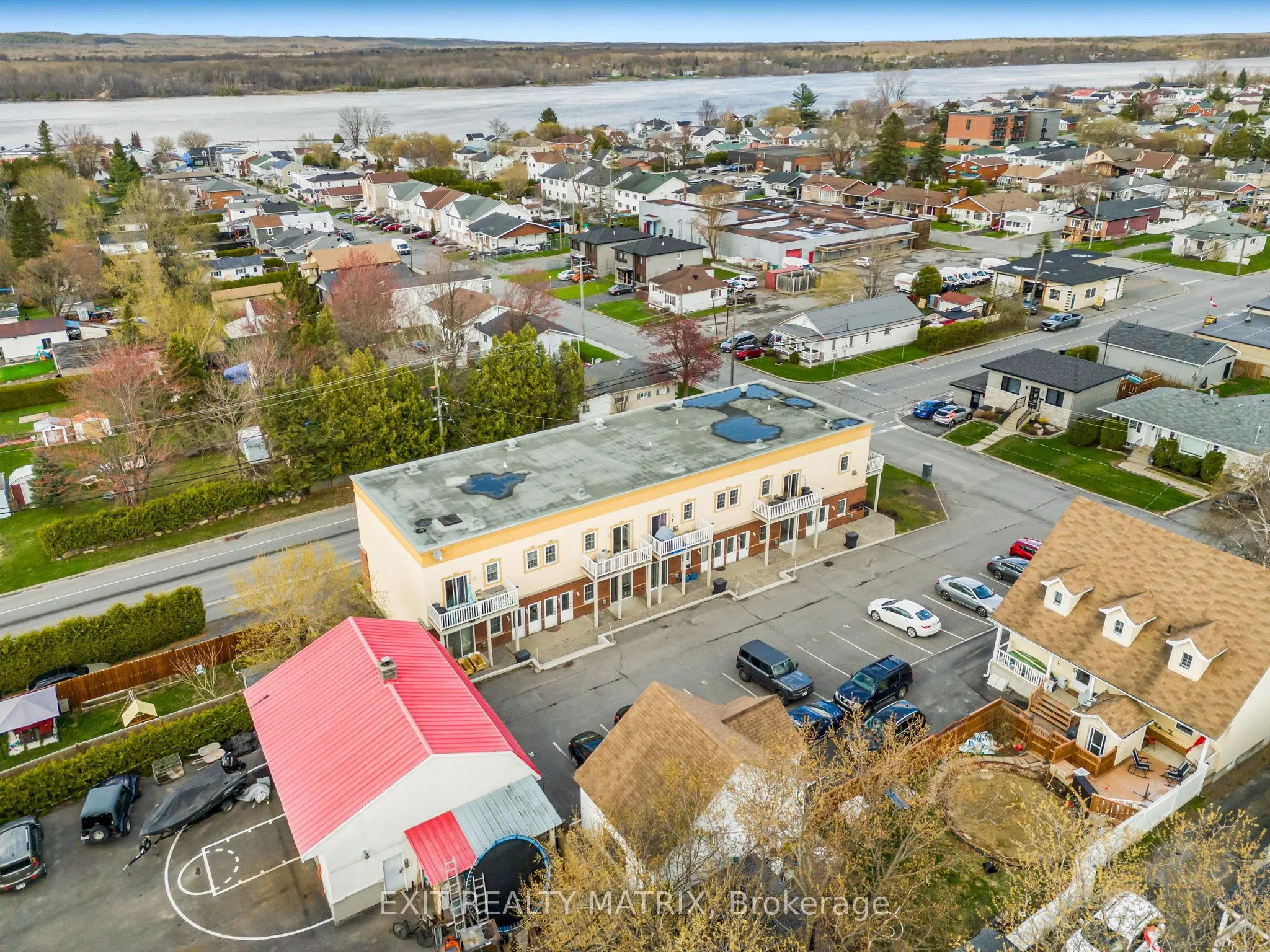926 Lansdowne Street, #8