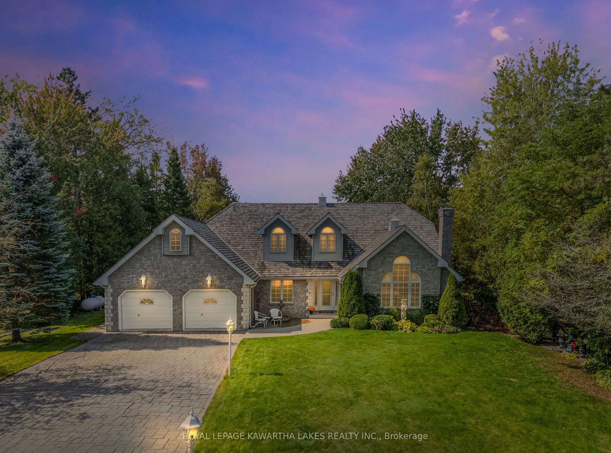 4 Sturgeon Glen Road