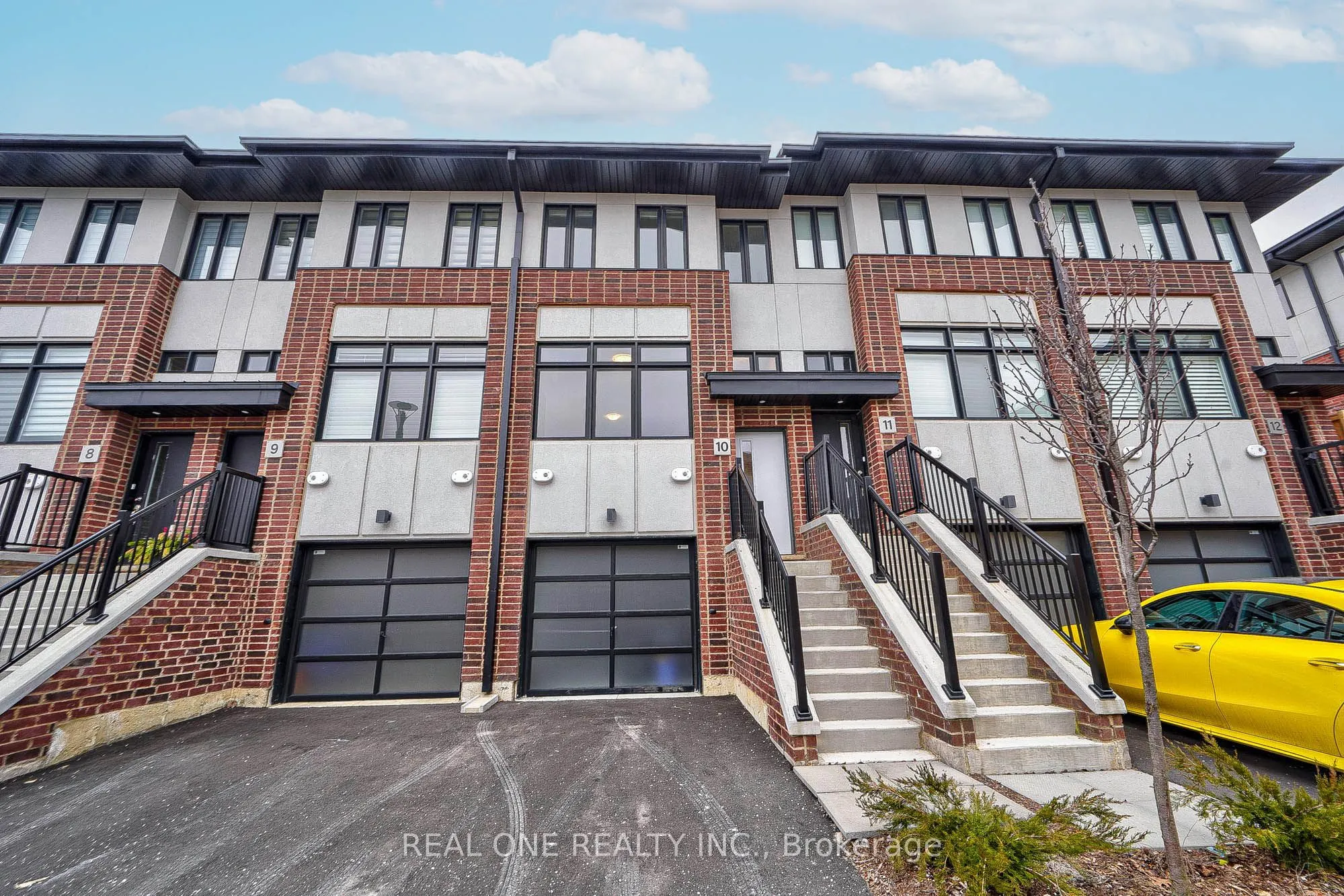 527 Shaver Road, #10