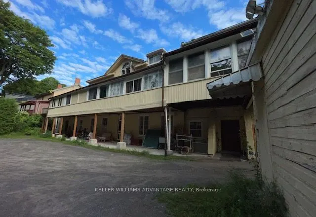 223 Walton Street