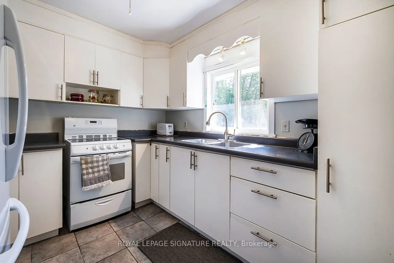 12 Romany Ranch Road