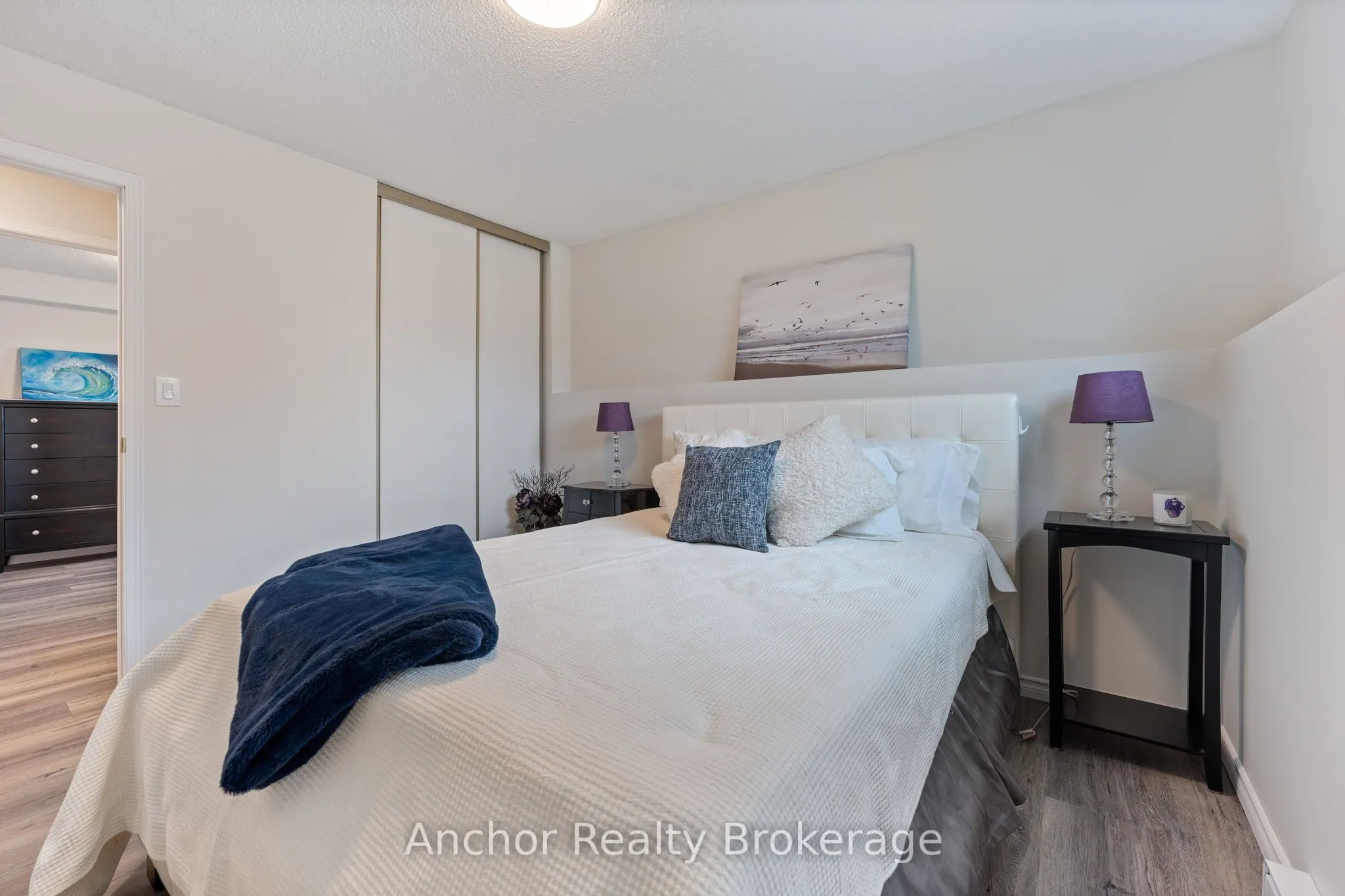 60 Donly Drive S, #101