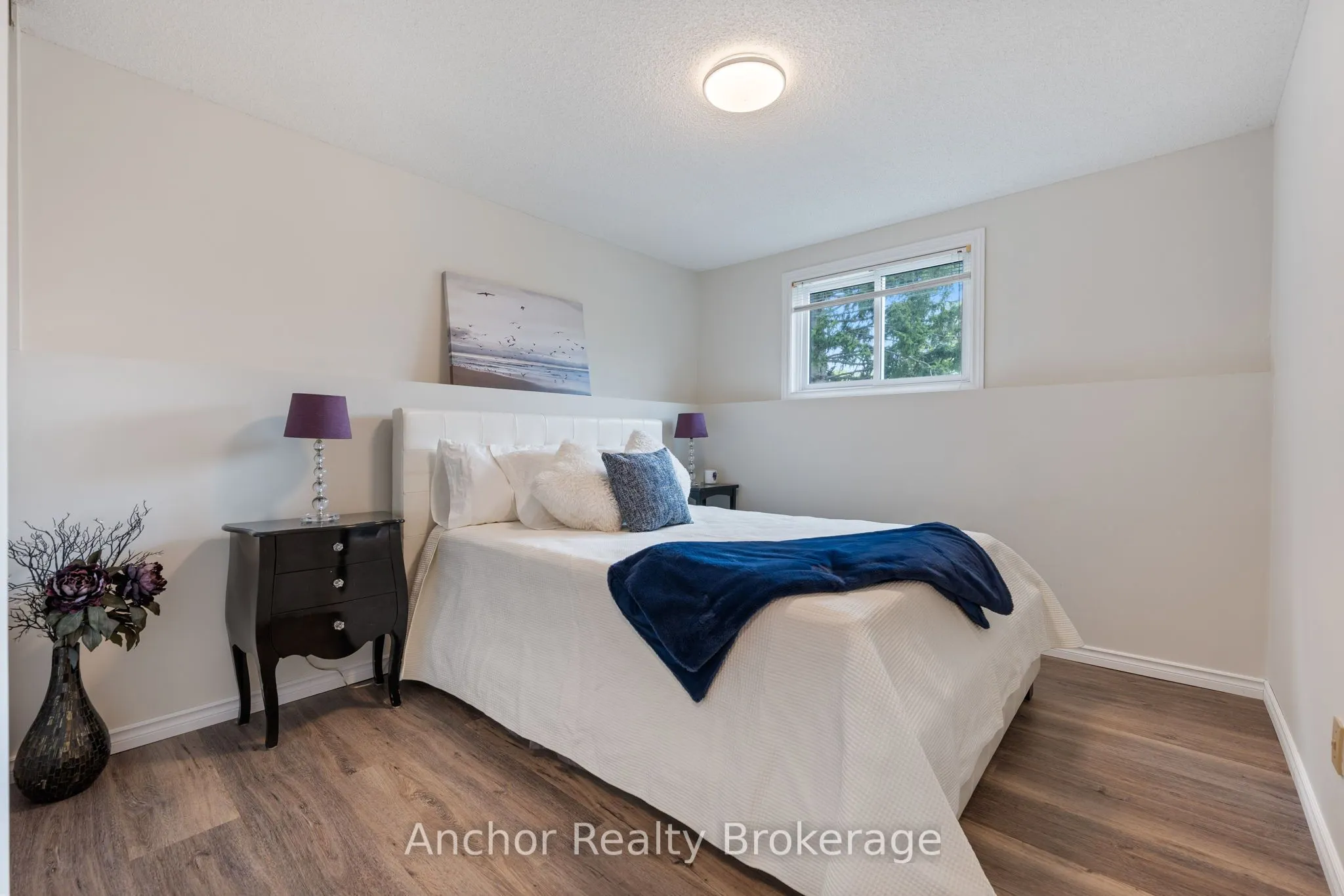 60 Donly Drive S, #101