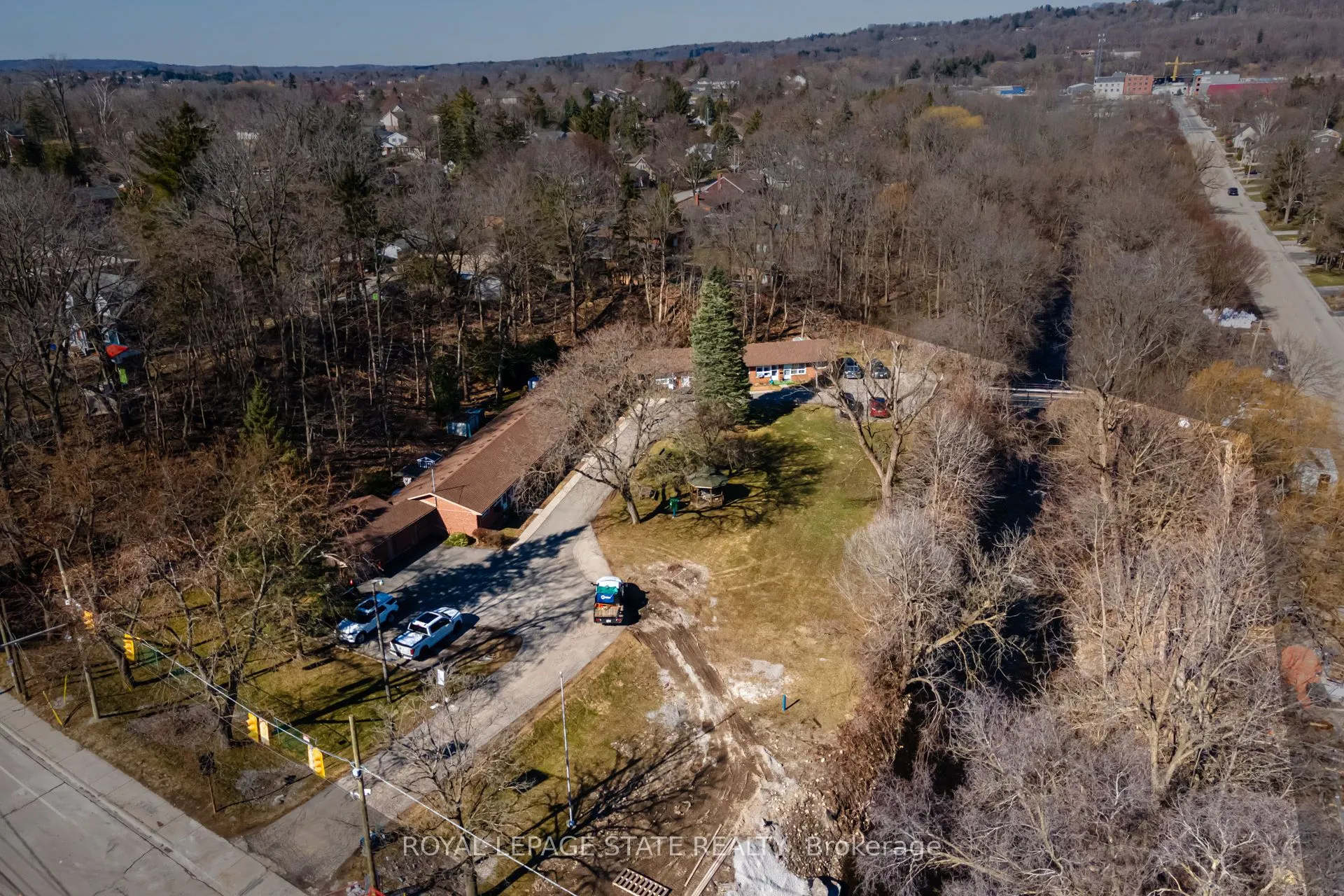 50 Creighton Road