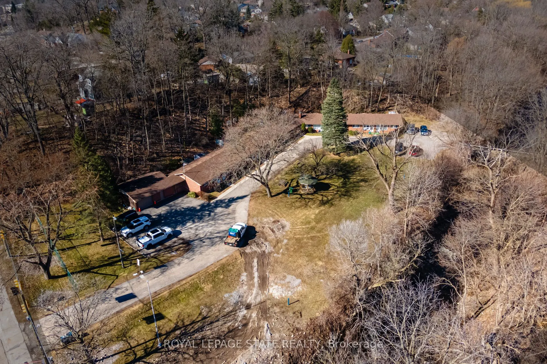 50 Creighton Road